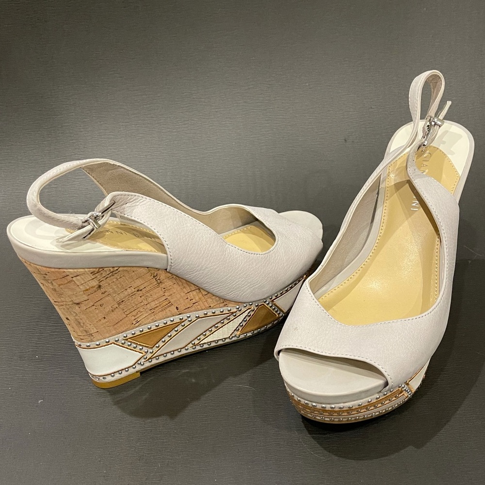 🆕Gianni Bini Wedged Grey PeepToe Heel 8.5
